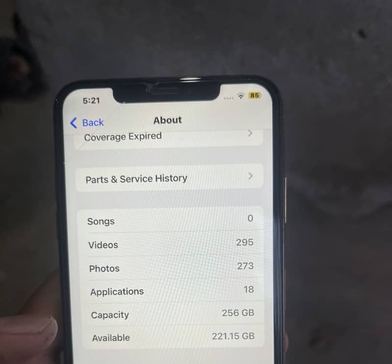 Apple iPhone XS Max 1