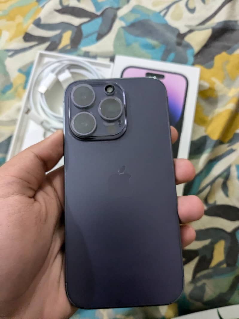 Apple iPhone 14 Pro 0