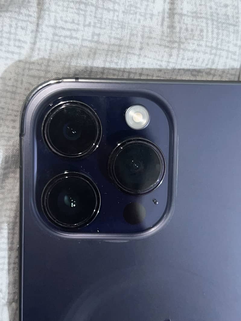 Apple iPhone 14 Pro Max 4