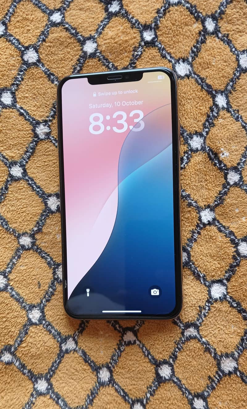 Apple iPhone XS Max 2