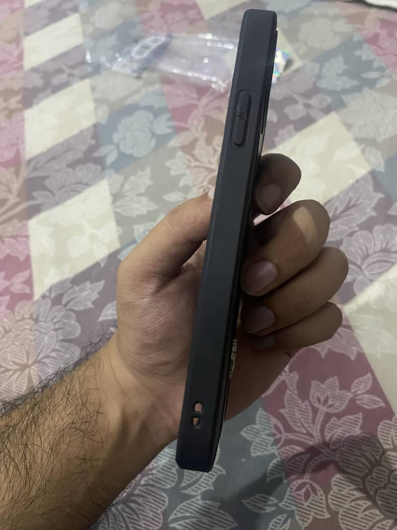 iphone 11 case 4