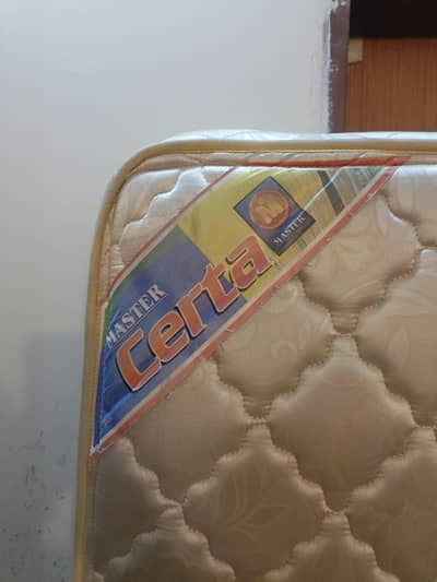Master certa king size spring Mattress 8"
