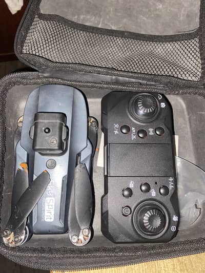 D6 pro drone hd cameras Only in 9,000rs 0336+86+10+560  Whatsapp