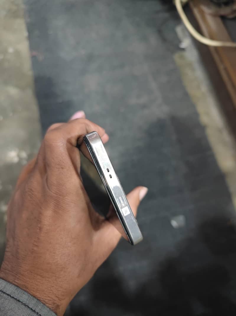 Infinix Note 30 Pro 4