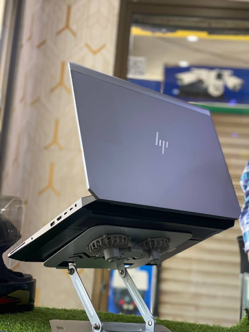 Dell Precision 7530 4