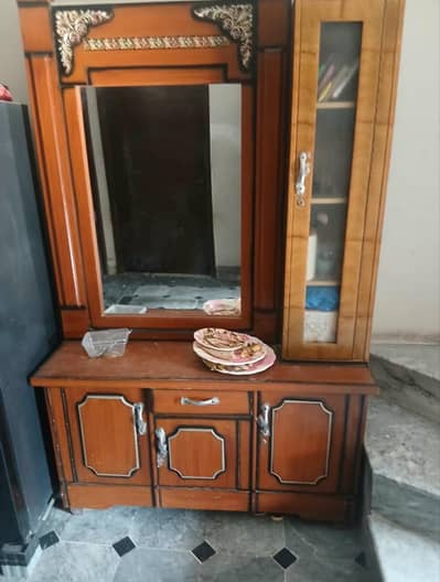 Dresing tabe For sale Final price 8 Hzar