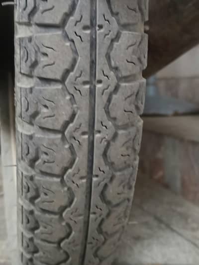 3.50-18 rear Panther PT999 Export Quality Tire (Slightly Wobbling)
