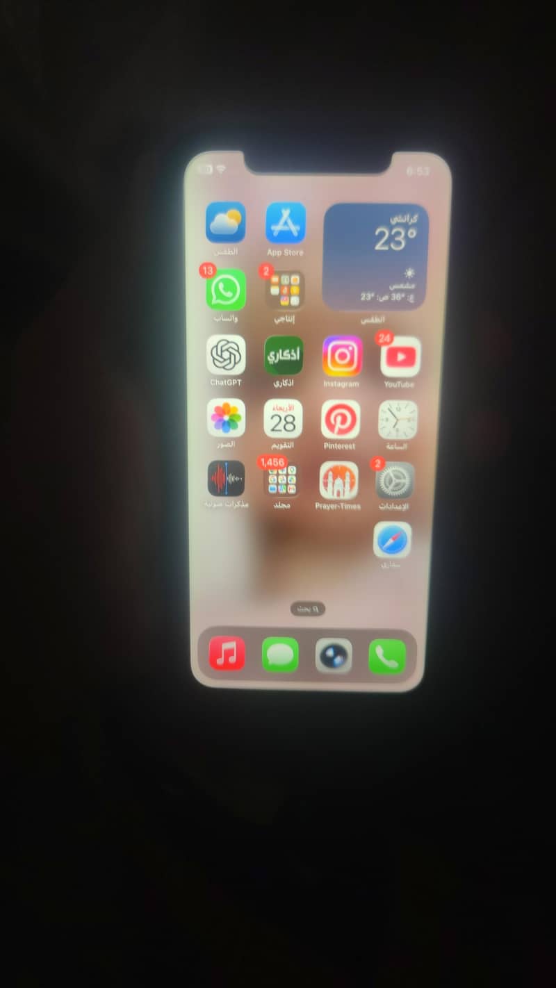 Apple iPhone 11 3