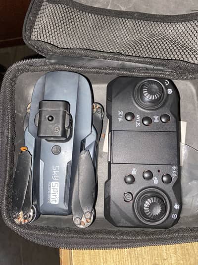 D6 pro drone hd cameras Only in 9,000rs 0336+86+10+560  Whatsapp
