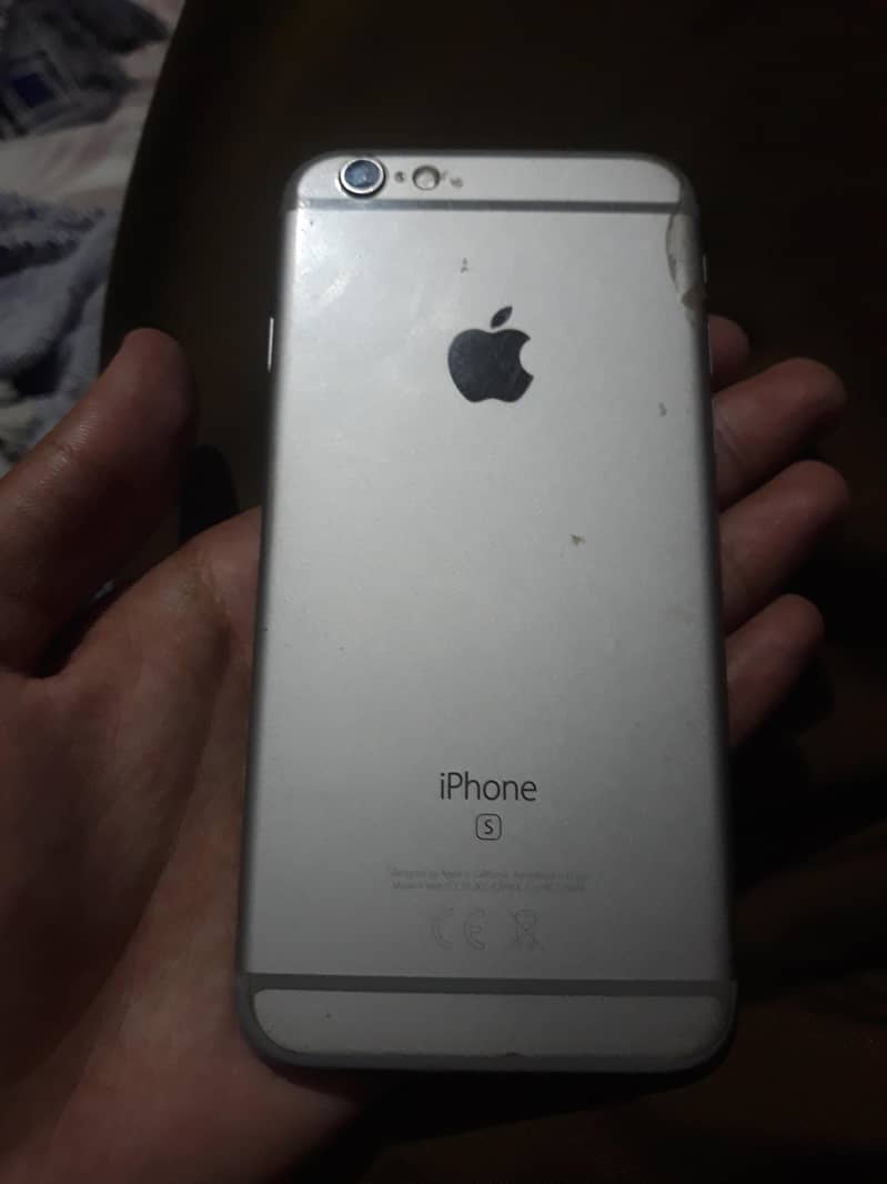 Apple iPhone 6S 1