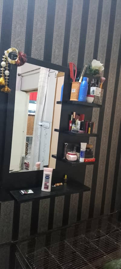 wall hanging mirror with shelf