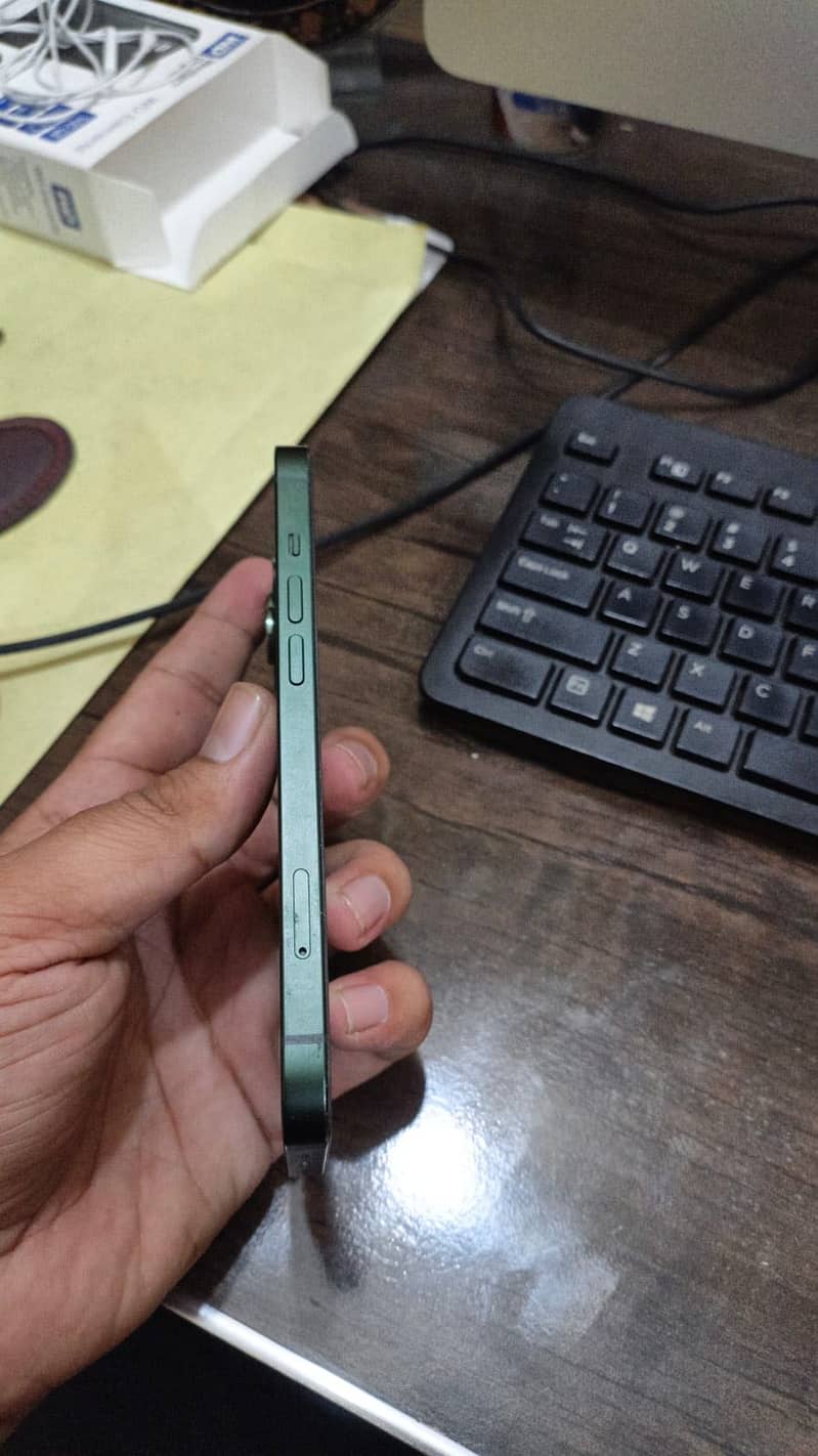 Iphone 13 3