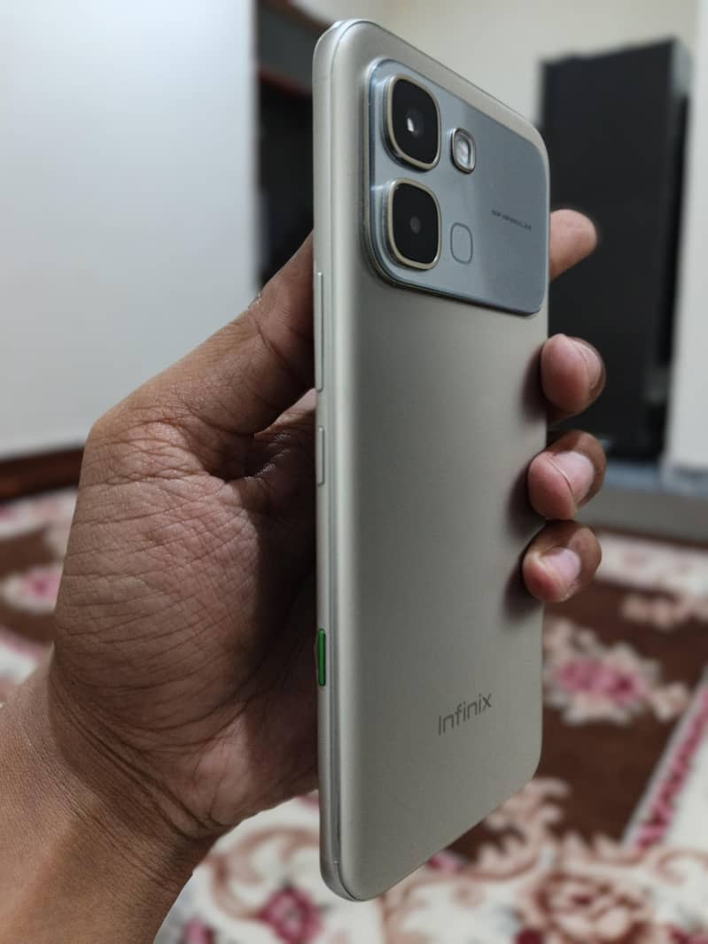 Infinix Note Edge 5g 2