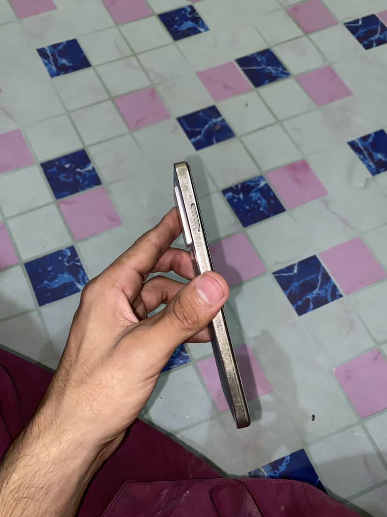 Infinix Note 30 Pro 3