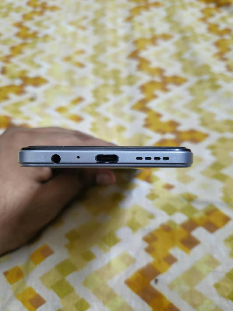 Infinix Note 12 Pro 4