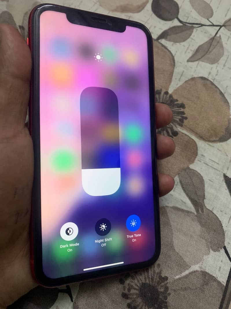 iPhone XR all sim working 0