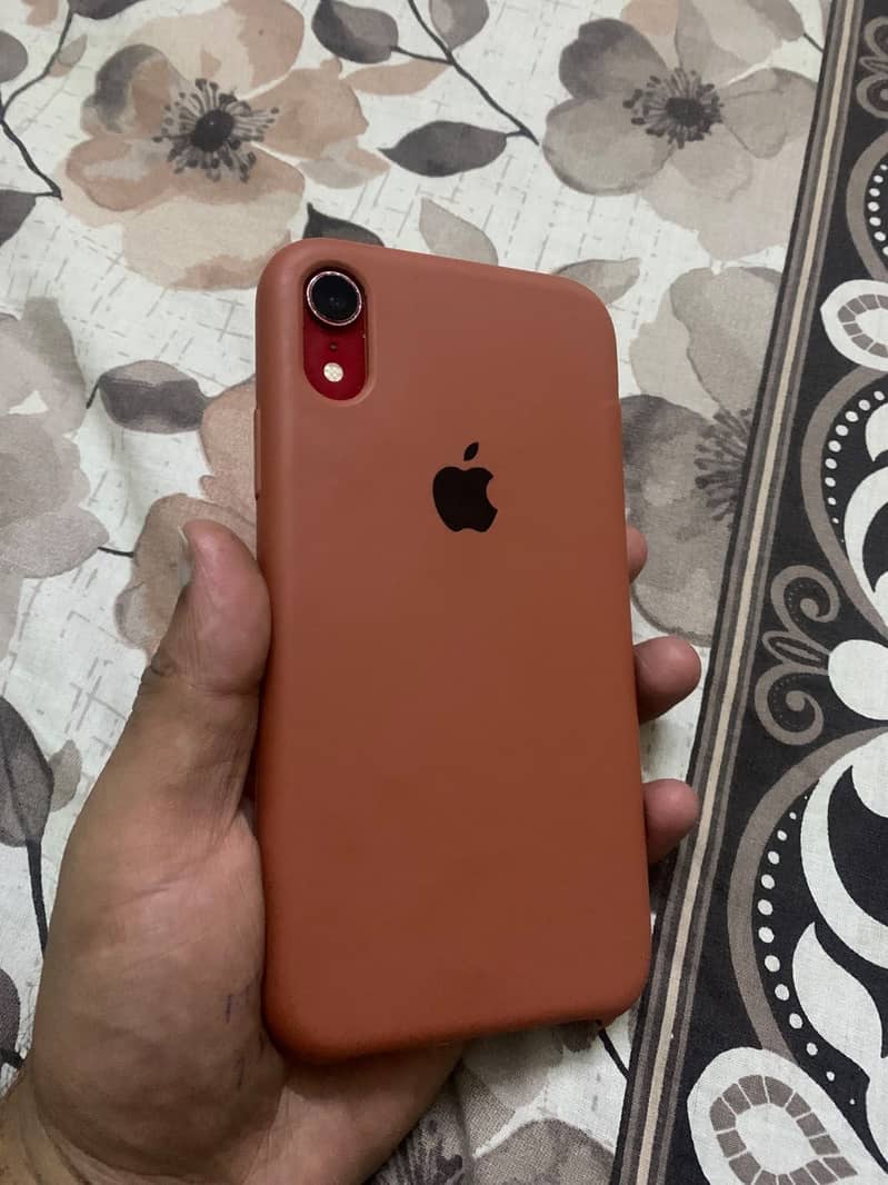 iPhone XR all sim working 8