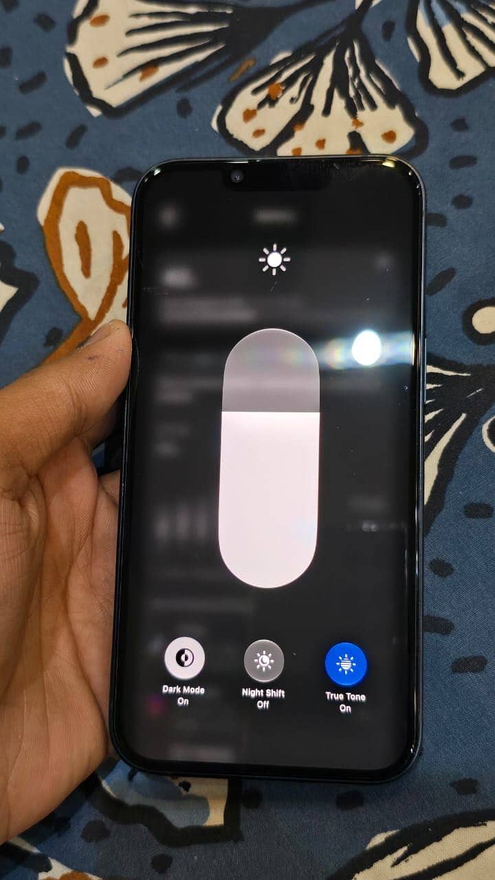 Apple iPhone 13 7