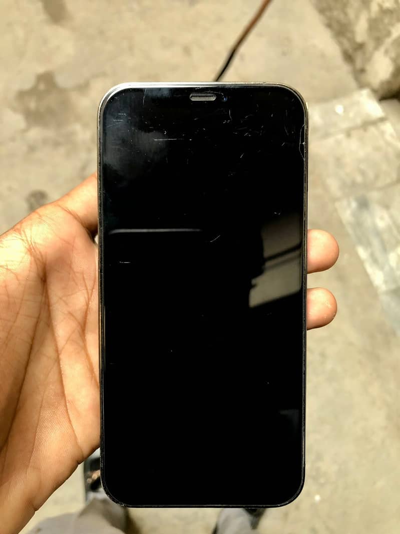 Apple iPhone 12 Pro 2