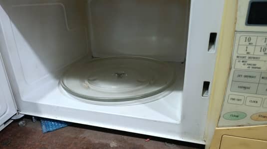 microwave oven Singer