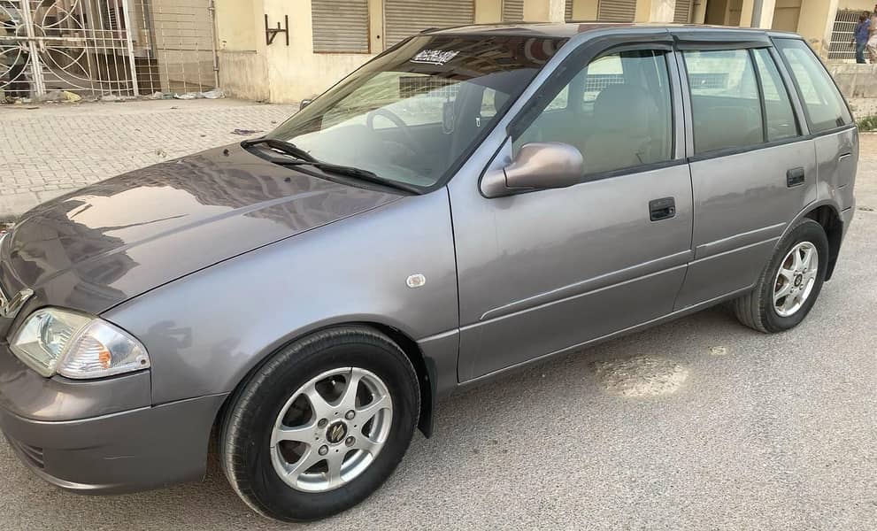 Cultus Limited edition 2016 in Gray colour - Cars - 1120979146