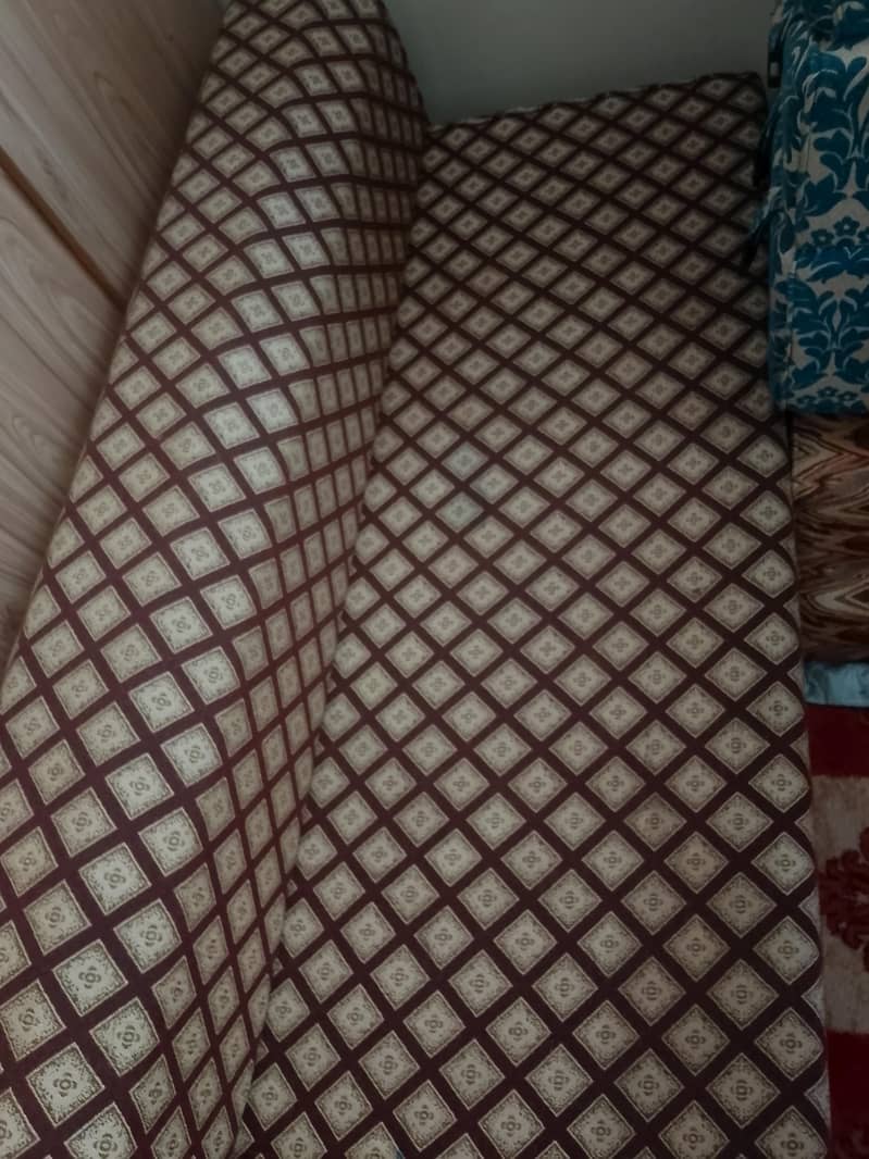new and comfortable sofa combed 3