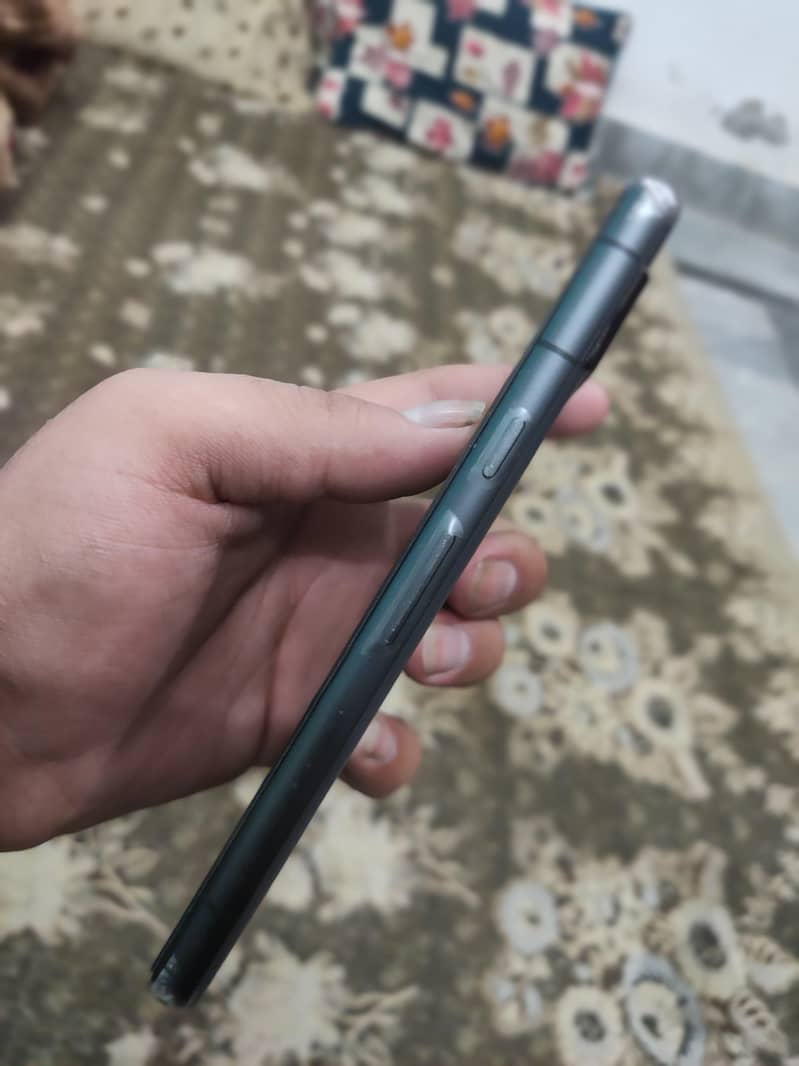 Google Pixel 7a 5