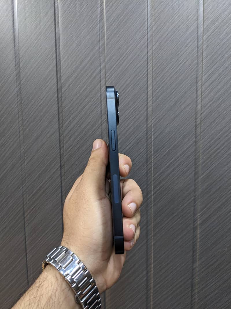 Apple iPhone 14 1