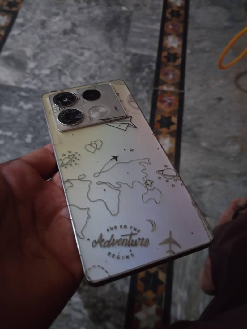 Infinix Note 40 1