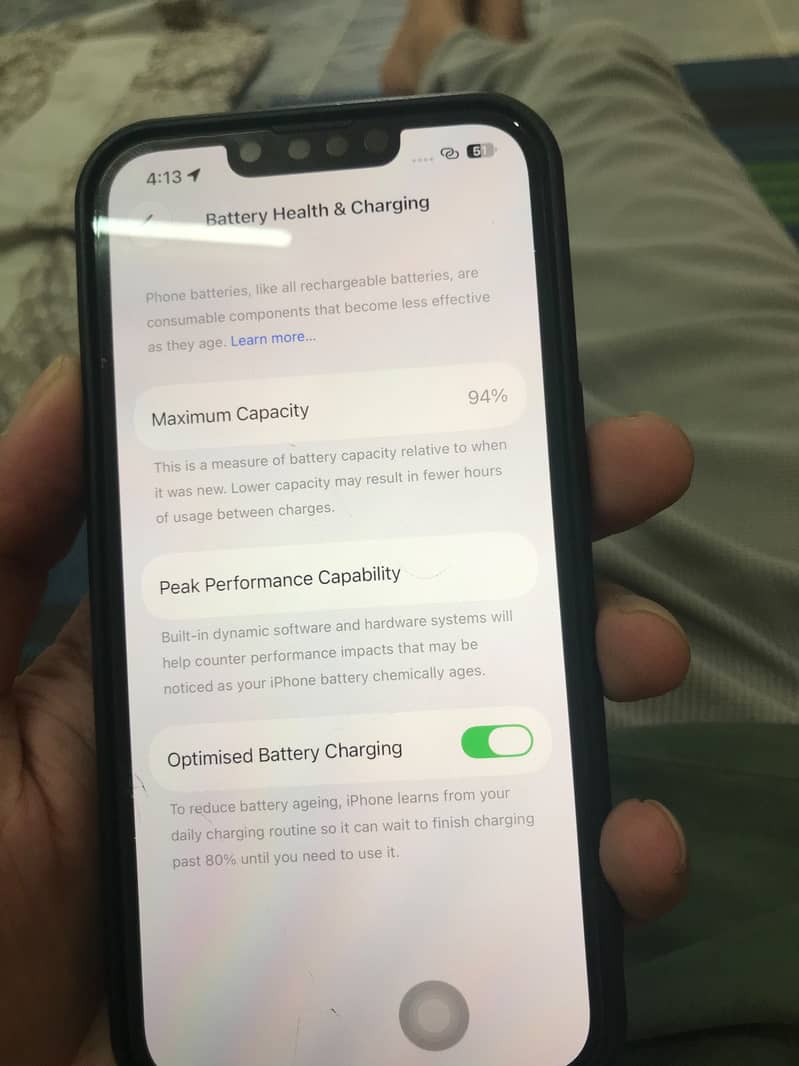 Apple iPhone 13 1
