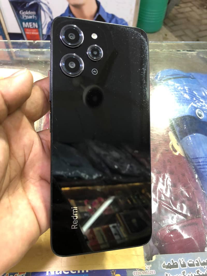 Xiaomi Redmi 12 1