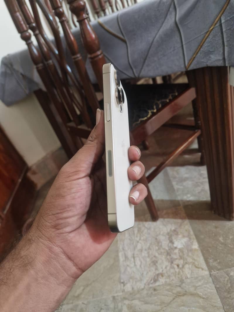 Apple iPhone 14 Pro Max 1