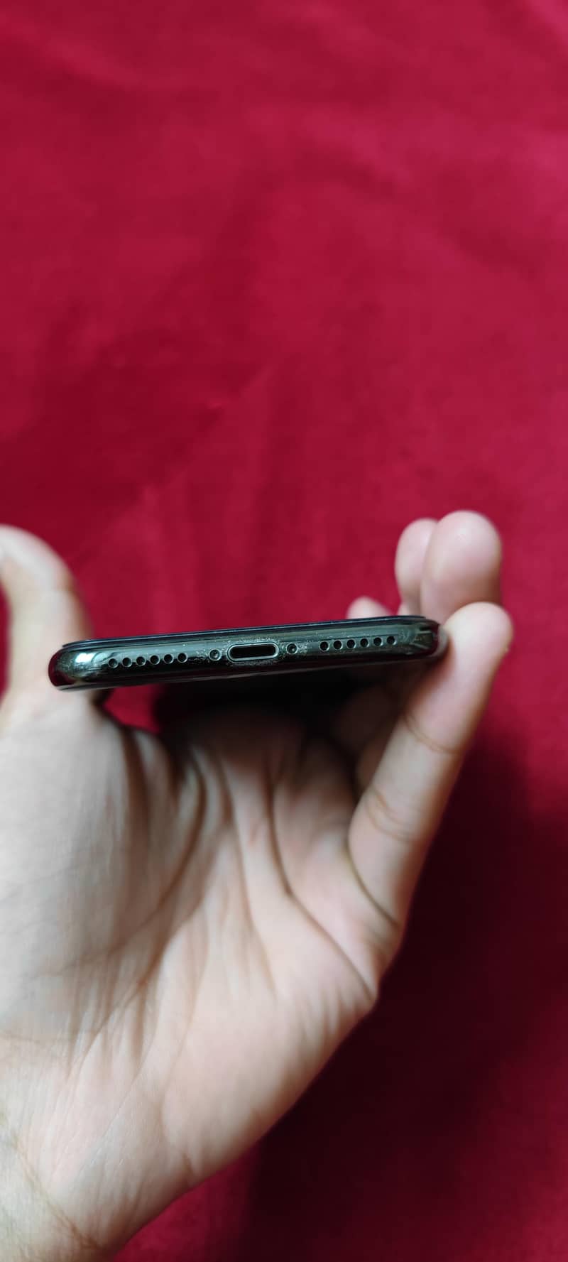Apple iPhone X 4