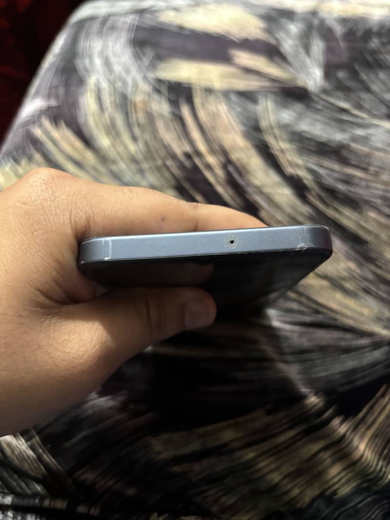 Samsung Mobile A16 6