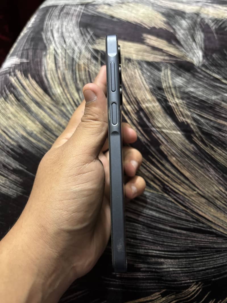 Samsung Mobile A16 8