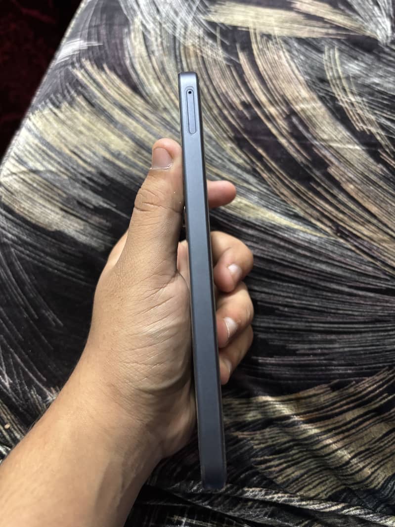 Samsung Mobile A16 10