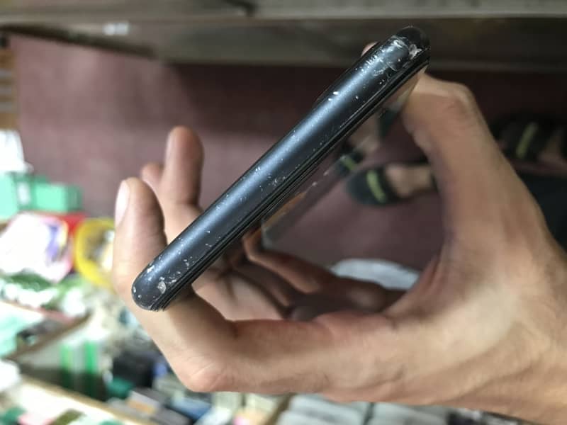 Apple iPhone 7 Plus 2