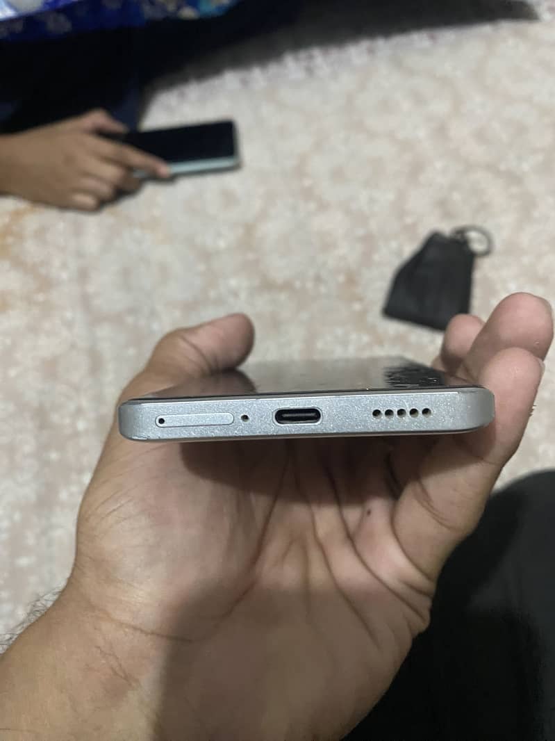 Xiaomi Redmi Note 13 Pro Plus 0
