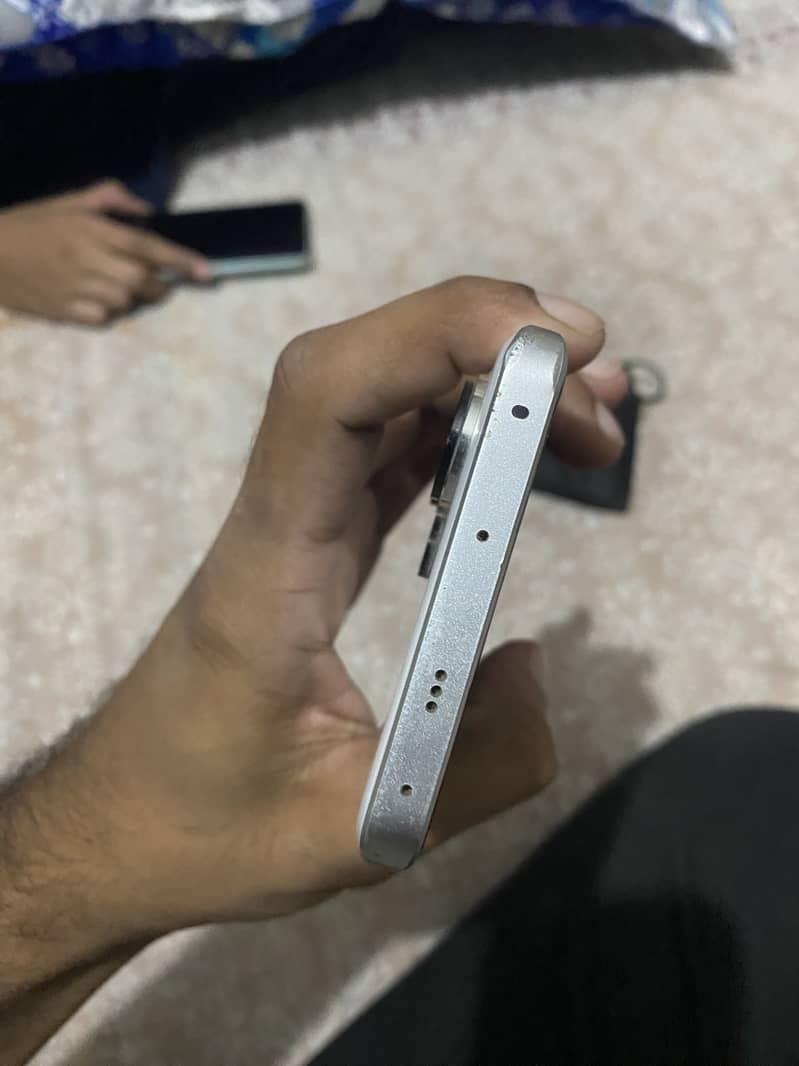 Xiaomi Redmi Note 13 Pro Plus 1