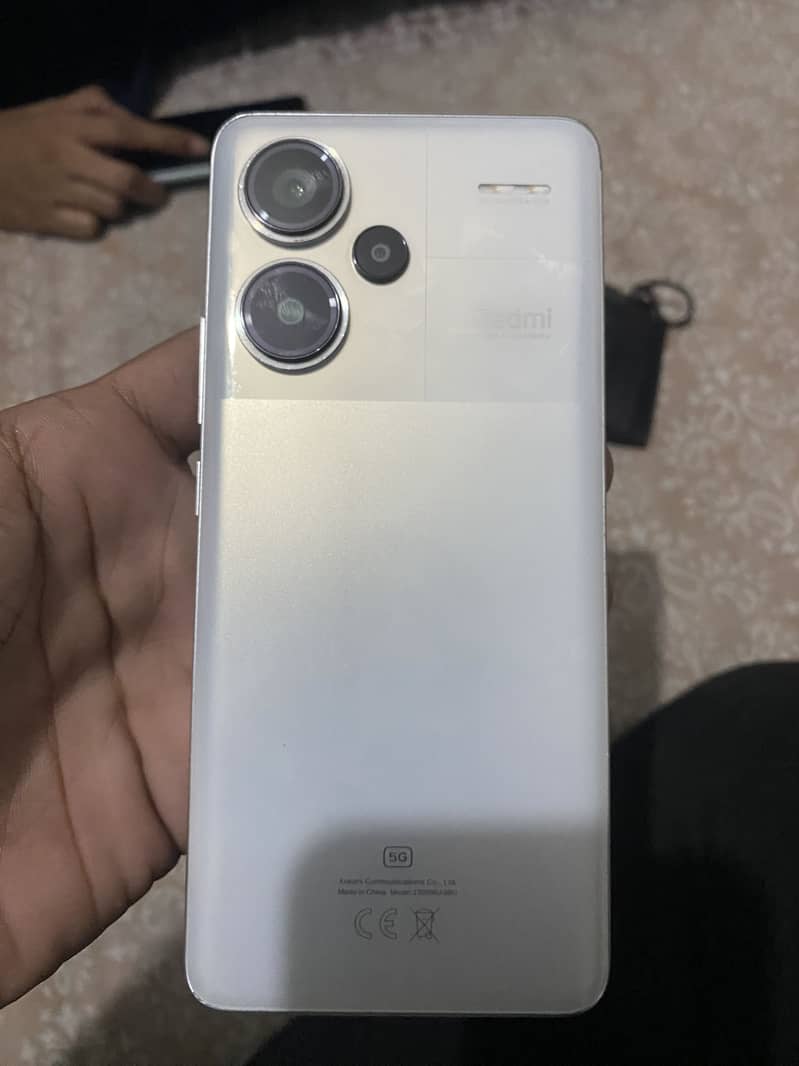 Xiaomi Redmi Note 13 Pro Plus 4