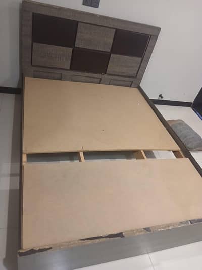 Single bed with mattress