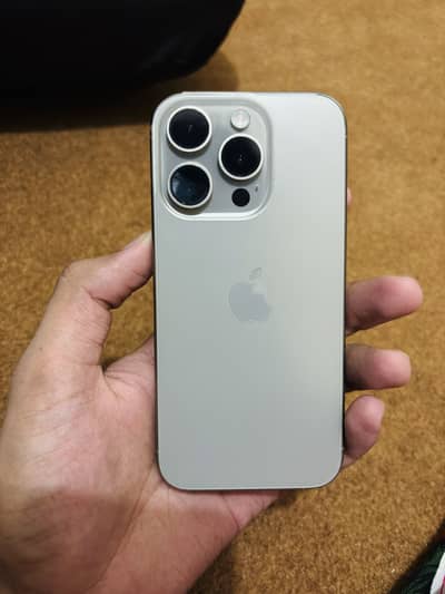 Apple iPhone 15 Pro