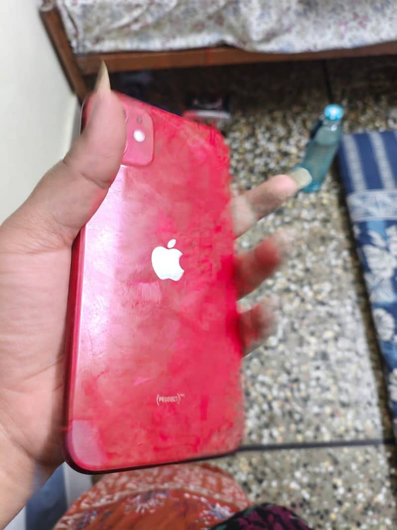 Apple iPhone 11 3