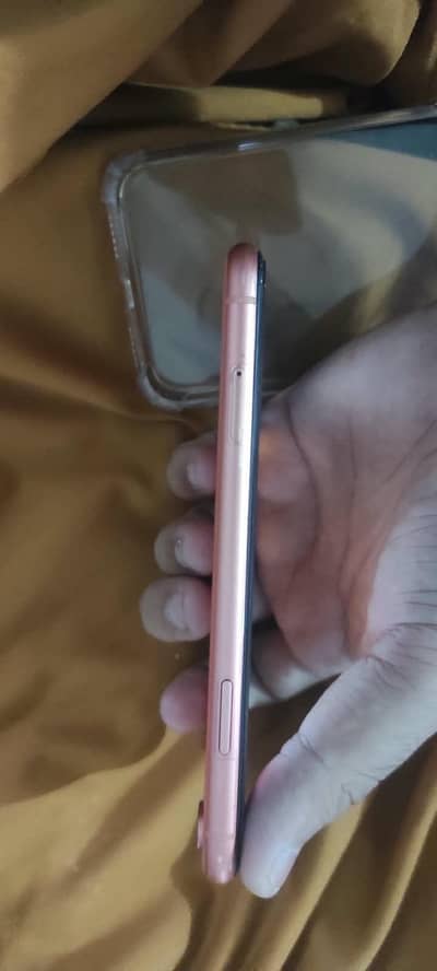 Apple iPhone XR