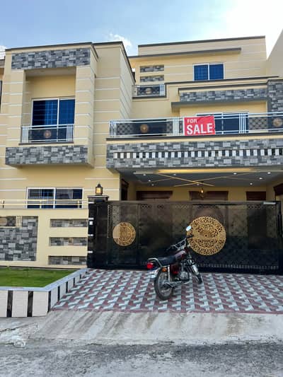 12 MARLA HOUSE FOR SALE IN JINNAH GARDEN