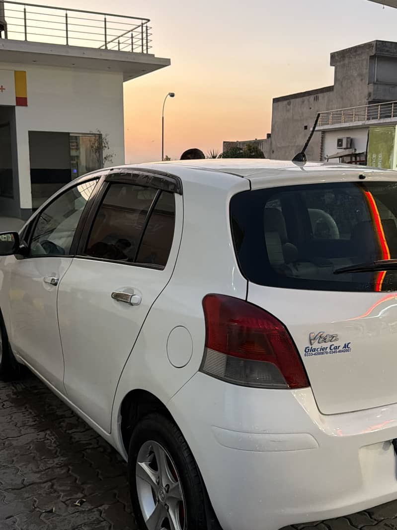 Toyota Vitz 2012 2