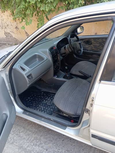 Suzuki Baleno 2004