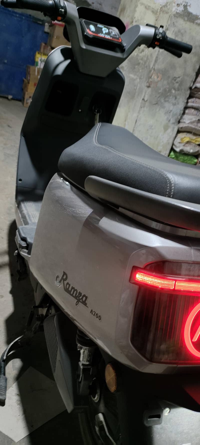 brand new 700km driven 2
