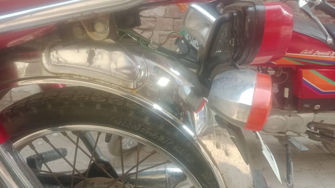 Honda CD 70 7