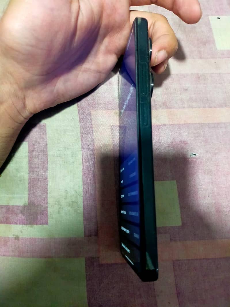 Xiaomi Redmi Note 13 Pro 3
